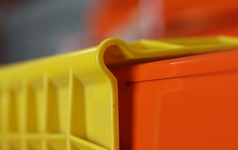 Napa proteksi pinggir kargo penting banget?